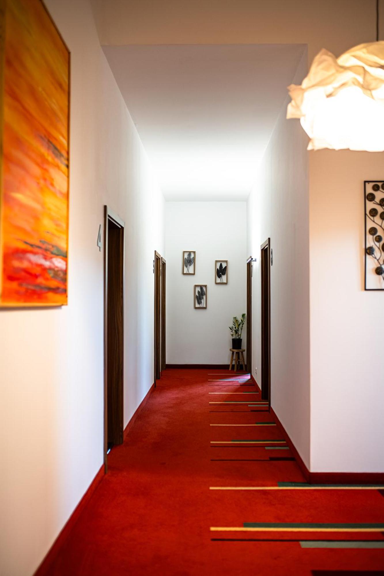 Hotel I Restauracja Czarny Kos Borkowo  Bagian luar foto